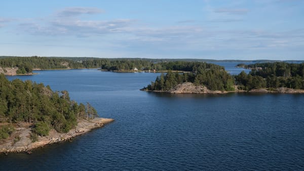 Stockholm, zweiter Tag - Auf dem Wasser in die Stadt